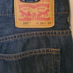 Levi's 569 Blue Jeans